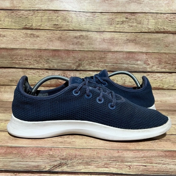 Allbirds Tree Runners - Picture 2 of 9